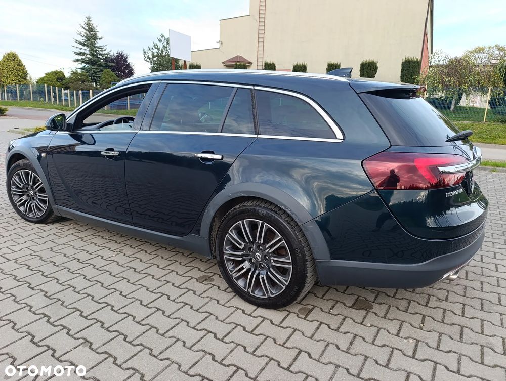 Opel Insignia 2.0 Turbo 4x4 Automatik Design Edition - 31