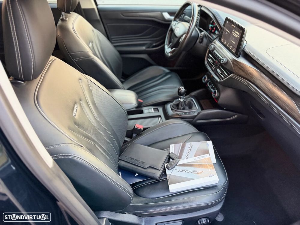 Ford Focus 1.0 EcoBoost Vignale - 9