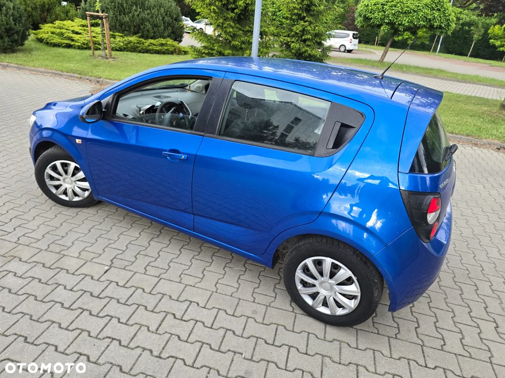 Chevrolet Aveo 1.3 D LTZ - 24