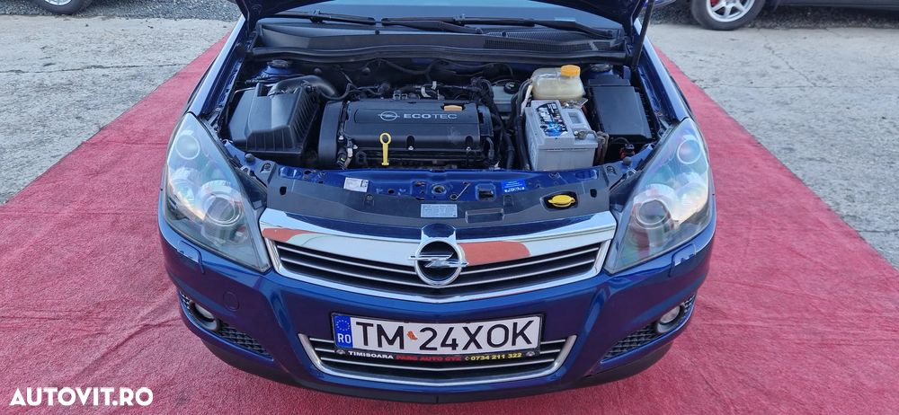 Opel Astra 1.6 Essentia - 9