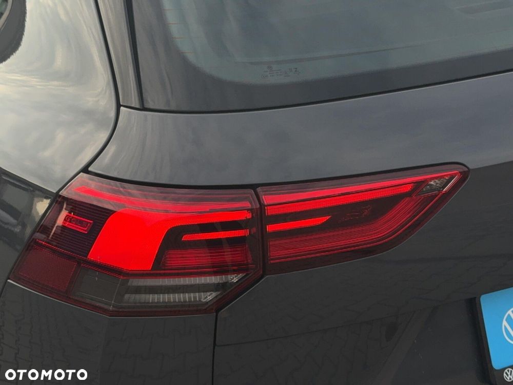 Volkswagen Golf Variant - 13