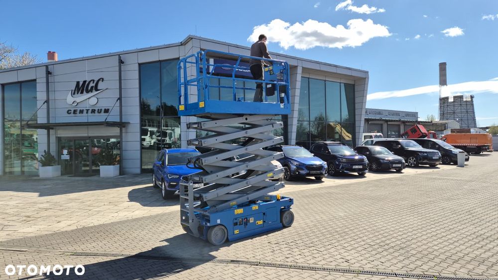 Genie GS 4047 / 1 WŁ / SUPER STAN / ODNOWIONY / NISKIE MOTOGODZINY / MAX 14 METRÓW / MAX 350 KG ŁADOWNOŚĆ - 24