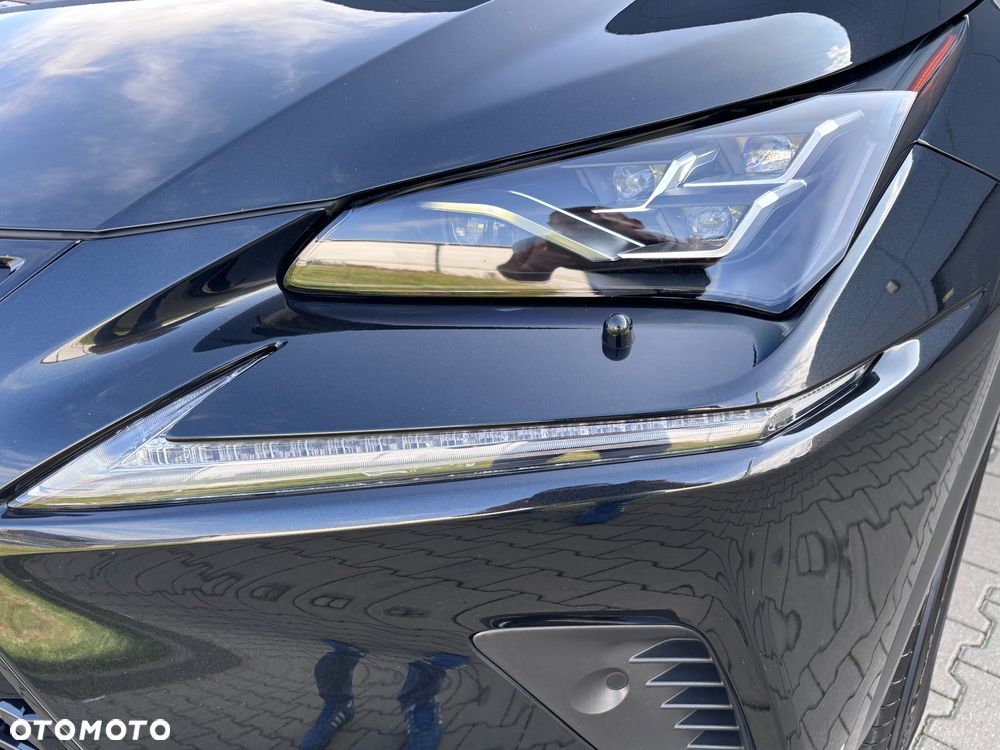 Lexus NX 300h F Impression AWD - 16