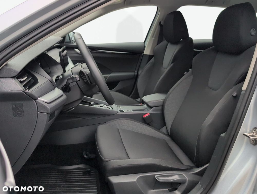 Skoda Octavia 1.5 TSI mHEV Essence DSG - 17