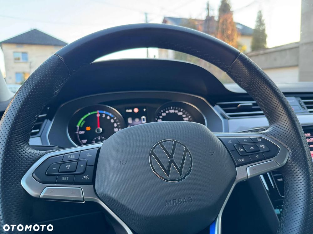 Volkswagen Passat 1.4 TSI Plug-In Hybrid GTE DSG - 17