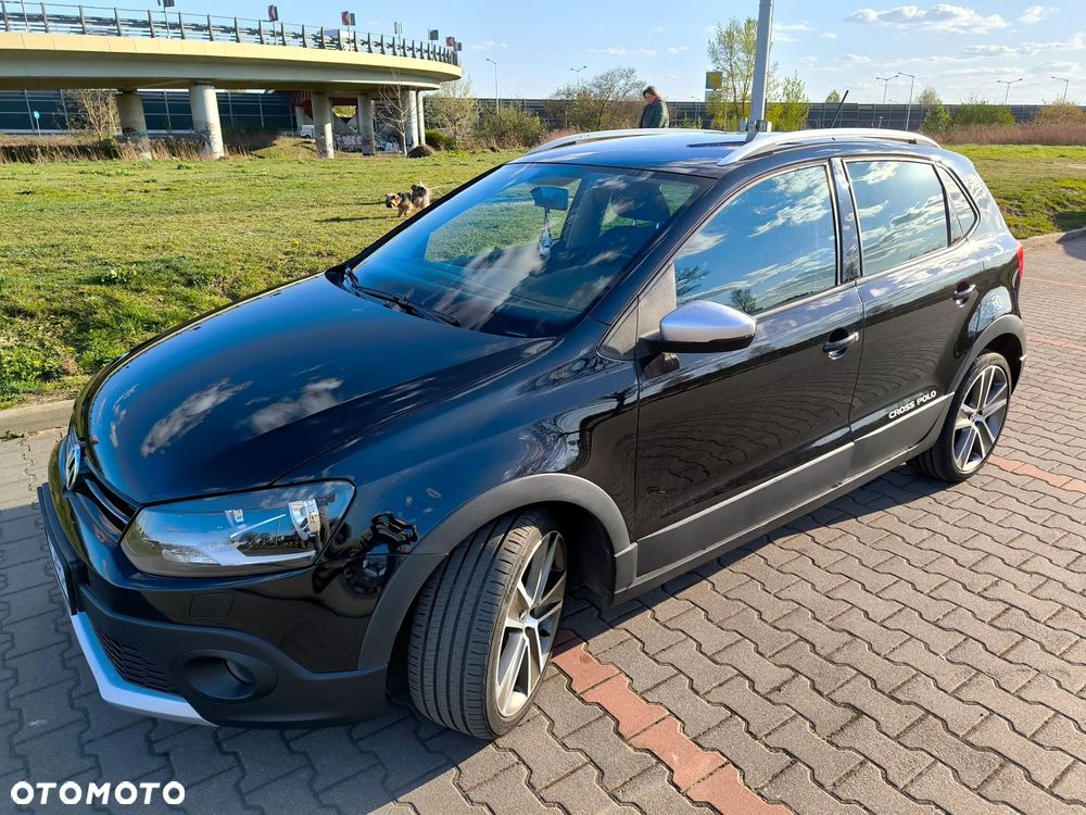 Volkswagen Polo 1.2 TSI Cross - 1