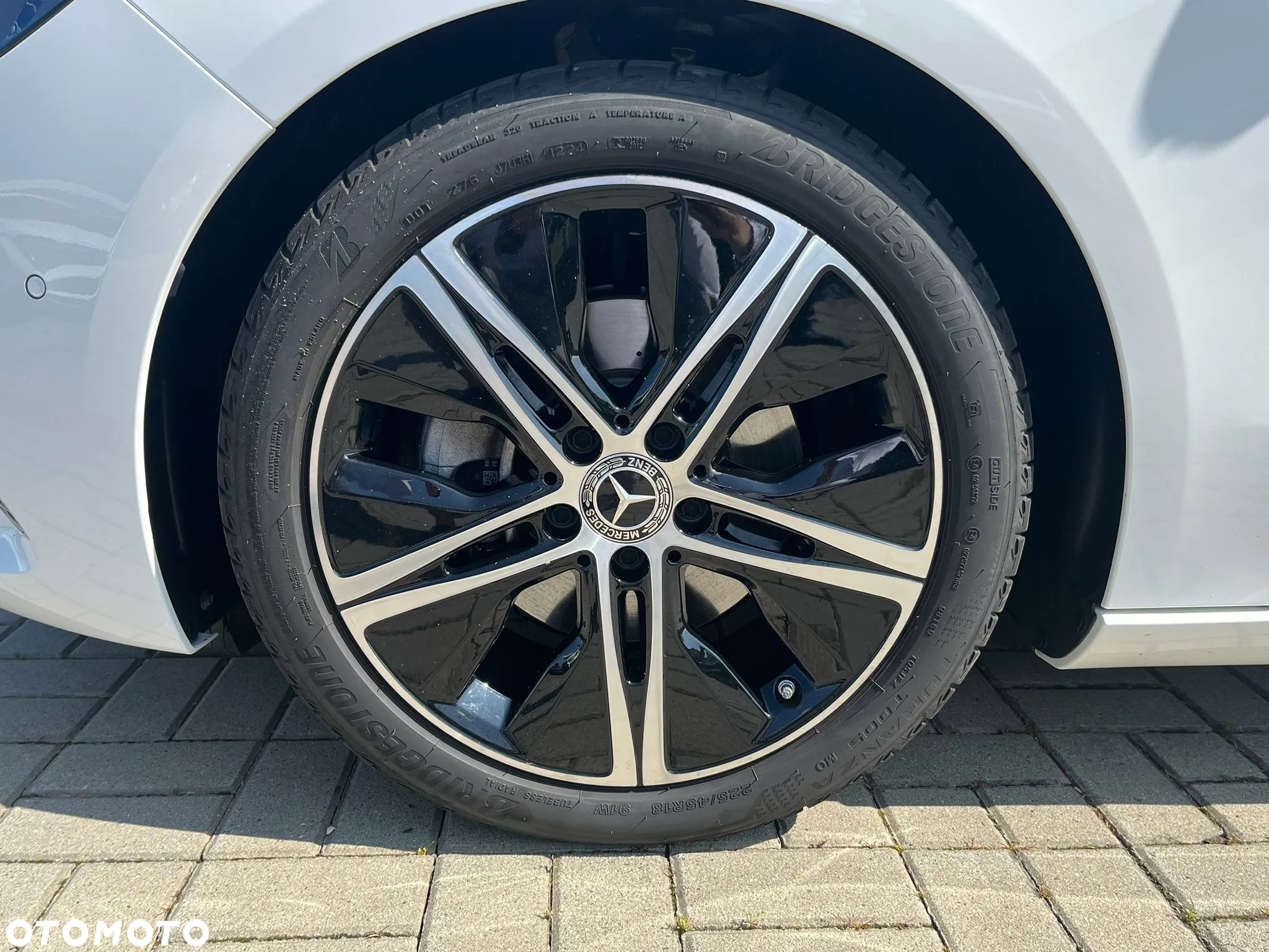 Mercedes-Benz Klasa B 200 Progressive 7G-DCT - 32