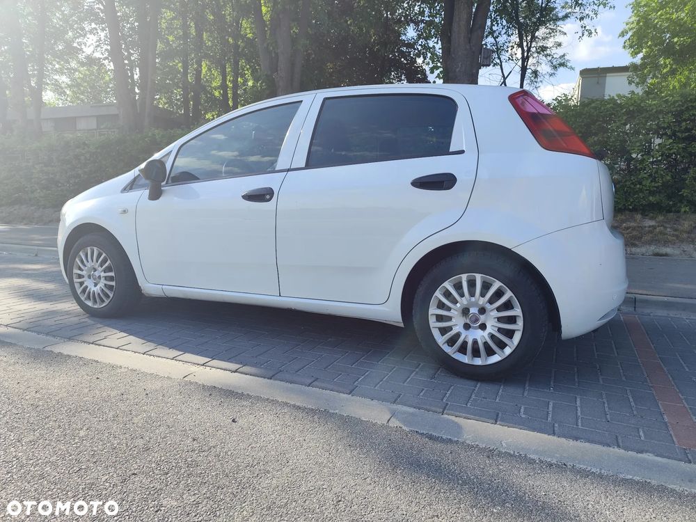 Fiat Grande Punto - 3