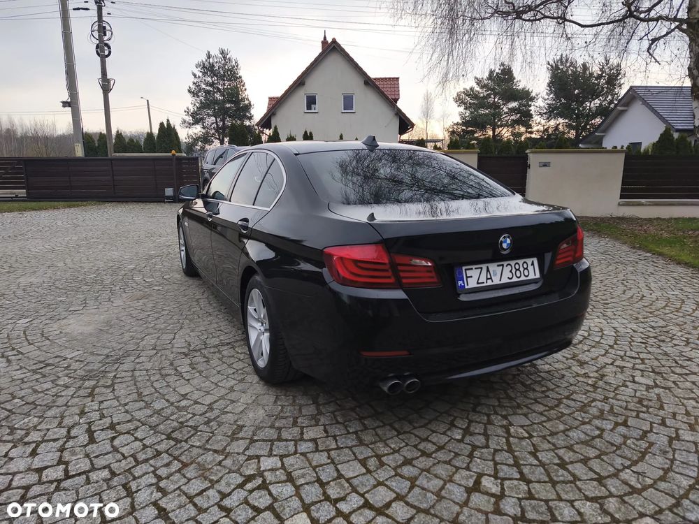 BMW Seria 5 520d - 5