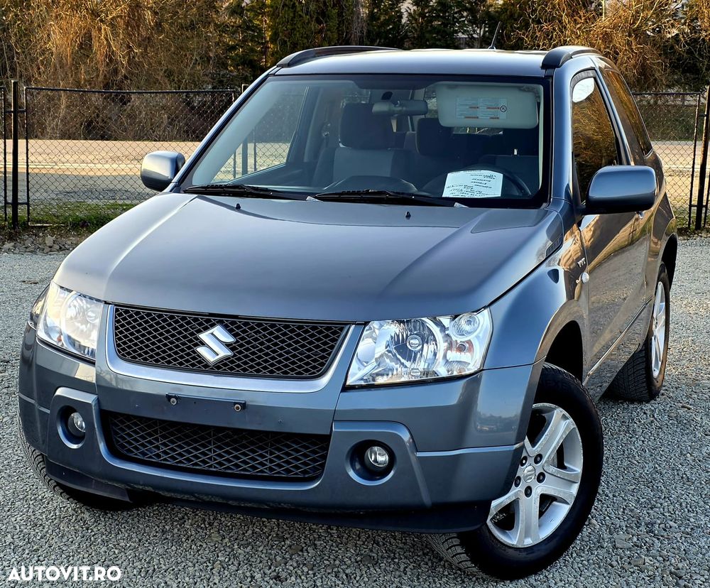 Suzuki Grand Vitara 1.6 Comfort - 1