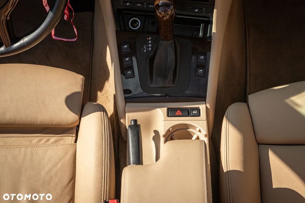 BMW Seria 3 - 24