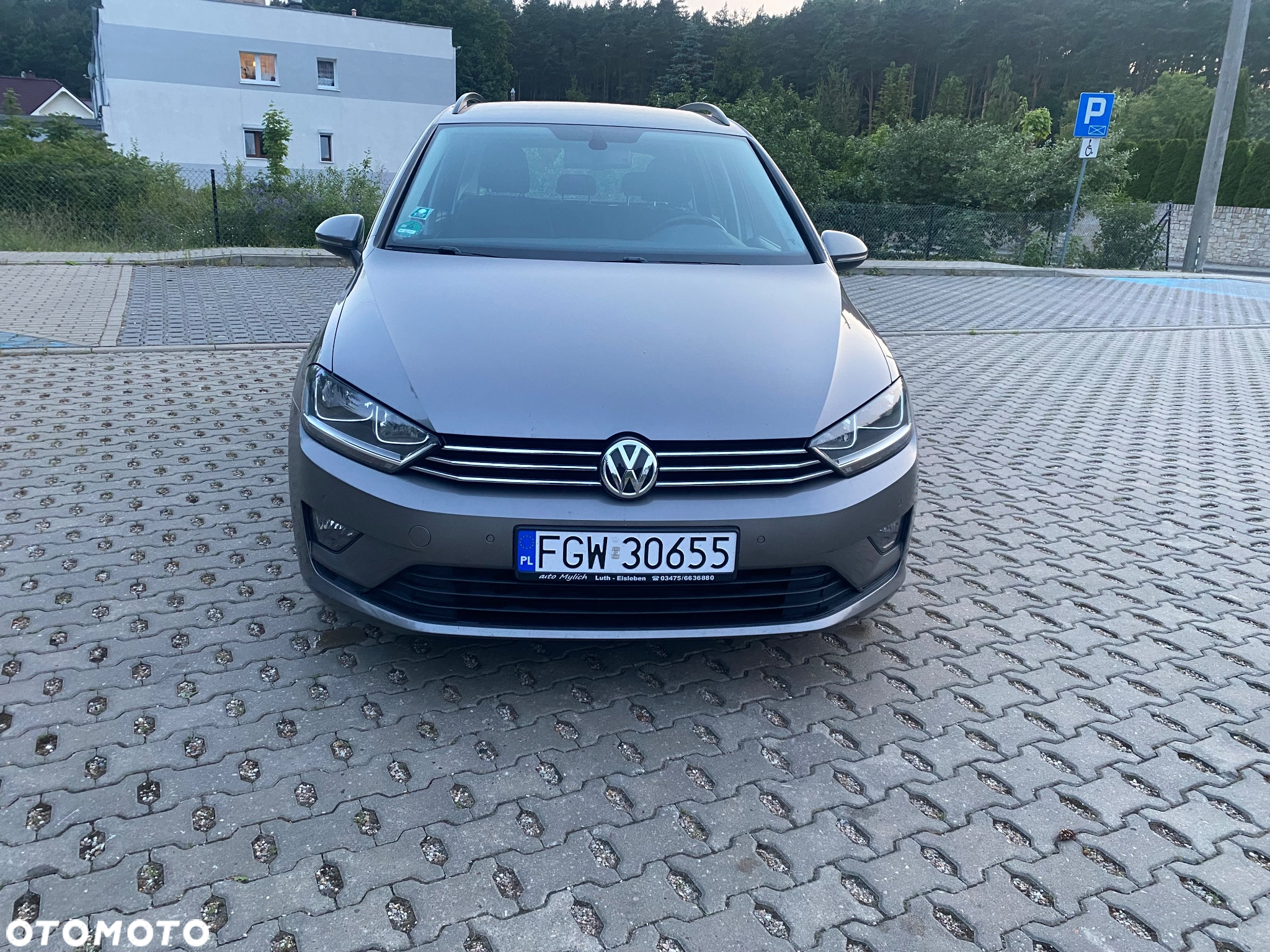 Volkswagen Golf Sportsvan VII SV 1.6 TDI BMT Highline - 16