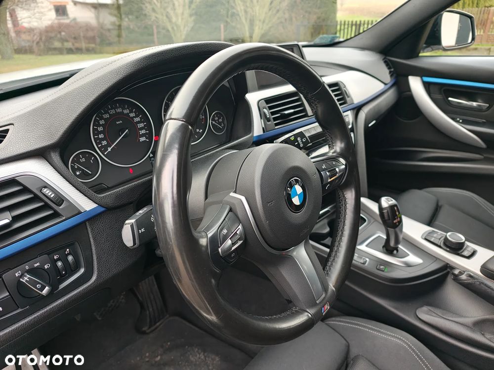 BMW Seria 3 320i GPF M Sport - 11