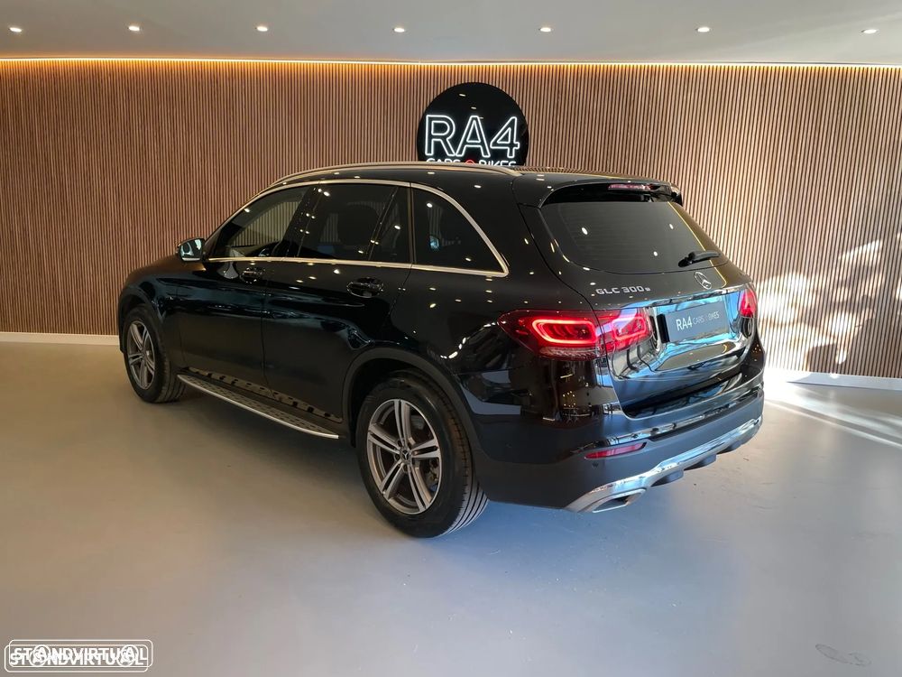 Mercedes-Benz GLC 300 e 4Matic - 16