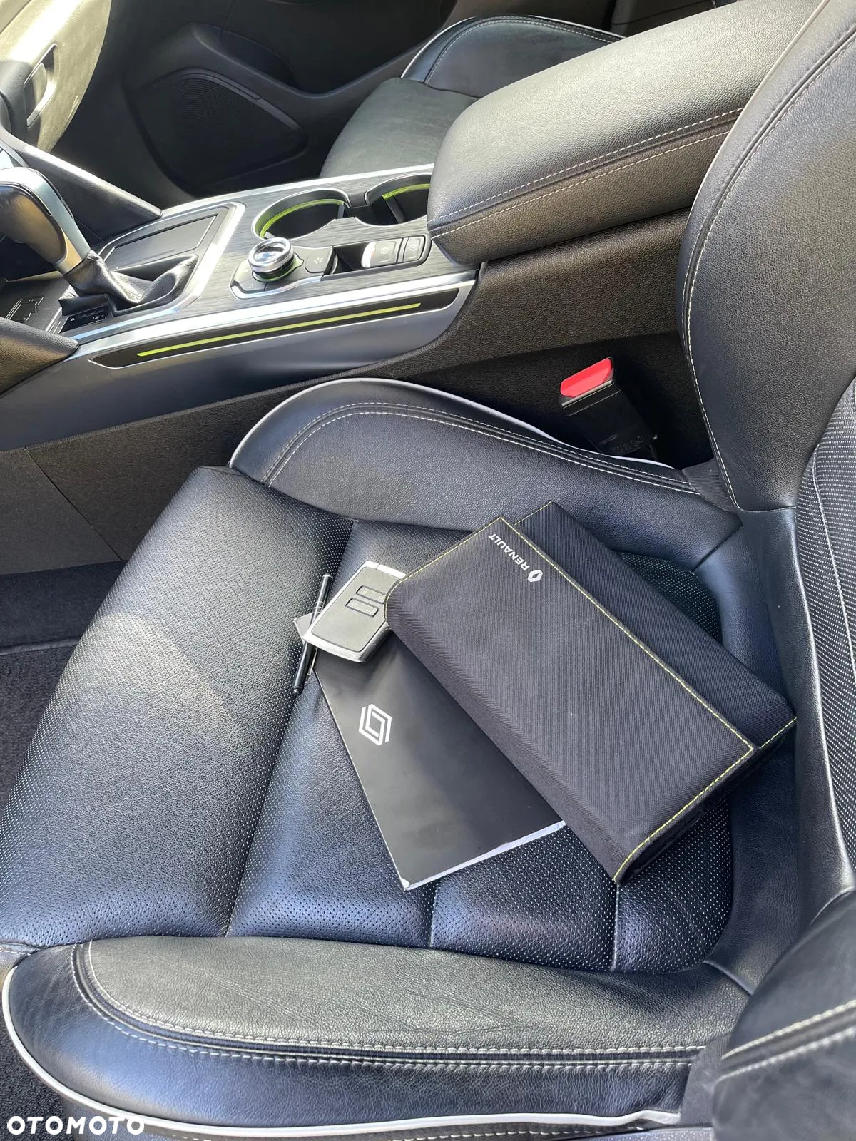 Renault Talisman Grandtour BLUE dCi 160 EDC INTENS - 36