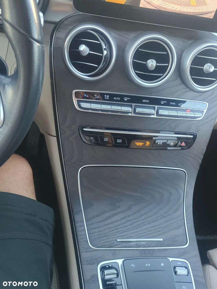 Mercedes-Benz GLC 200 d 4-Matic - 28