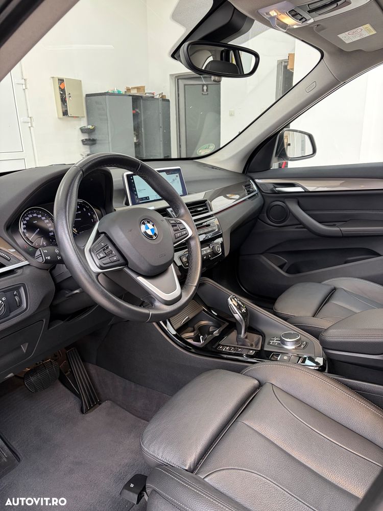BMW X1 xDrive20i Aut. xLine - 10