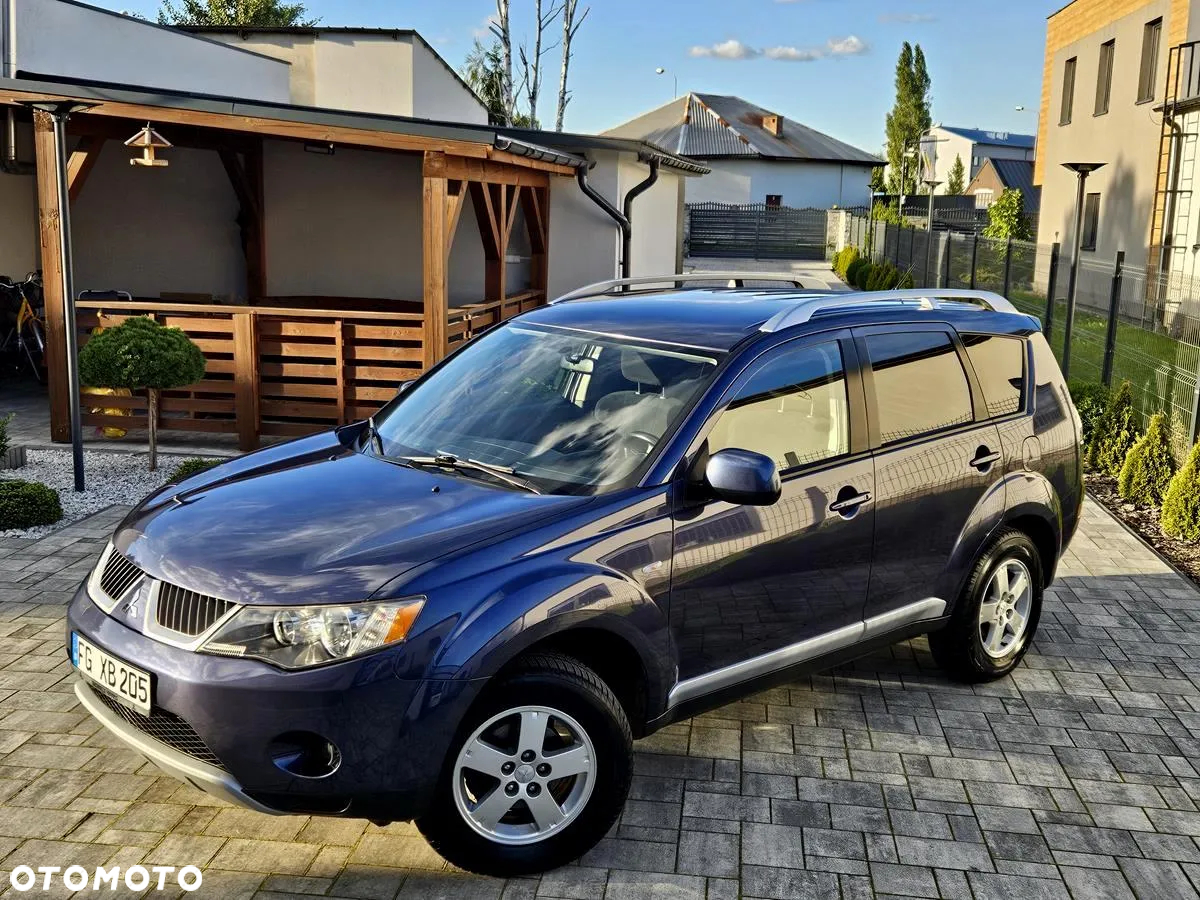Mitsubishi Outlander 2.4 4WD Inform - 6