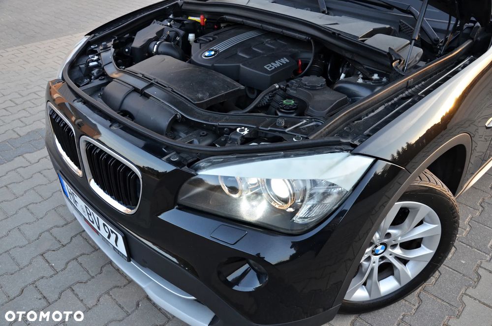 BMW X1 sDrive18d Sport Line - 9