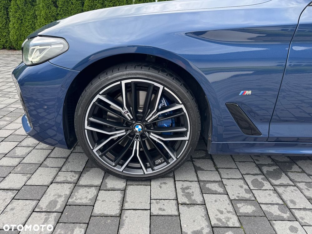 BMW Seria 5 540i xDrive mHEV M Sport sport - 13