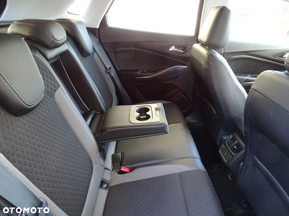 Opel Grandland X - 16