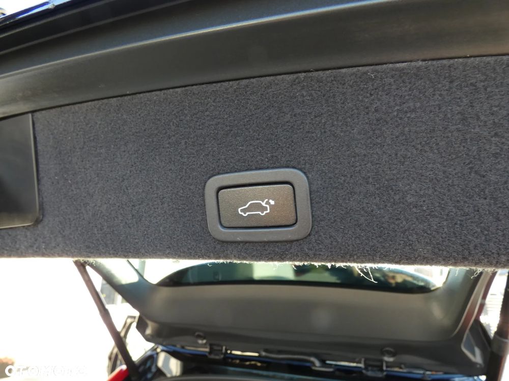 Volvo XC 60 D5 AWD Geartronic Summum - 36