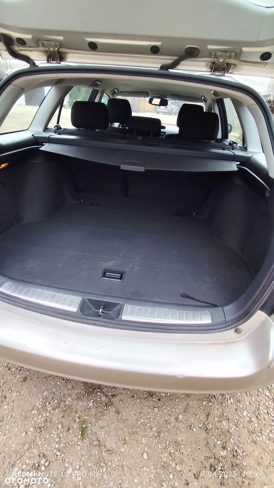 Toyota Avensis 2.2 D-CAT Team - 5