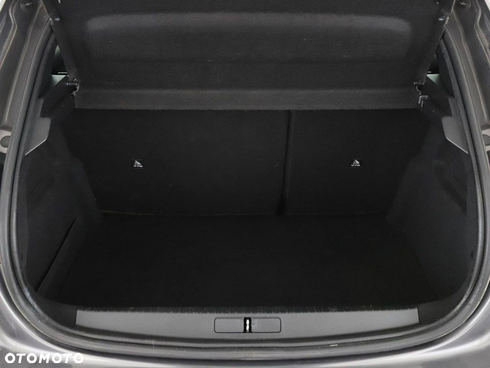Peugeot 208 PureTech 100 Allure - 21