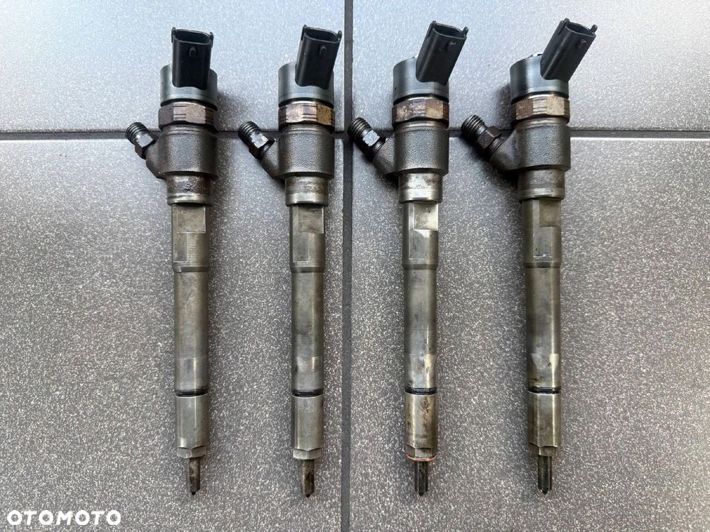 WTRYSKIWACZ 2.2 CRDI HYUNDAI KIA BOSCH 0445110254 33800-27800 - 1
