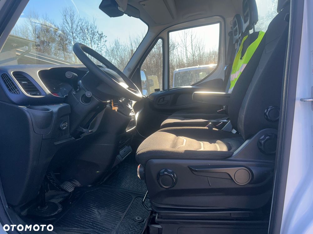 Iveco Daily - 16
