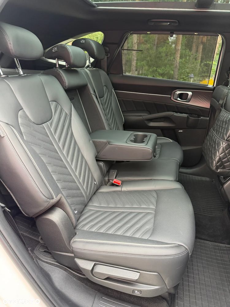Kia Sorento 1.6 T-GDI PHEV Prestige Line AWD 7os - 12