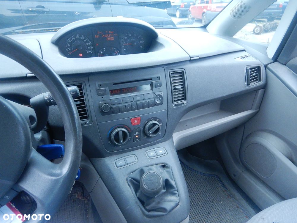 CZĘSCI - Fiat Idea 1,3JTD  51kW 70KM 188A9000 5B LAKIER 163 2005r. INDEX - 8995 - 10
