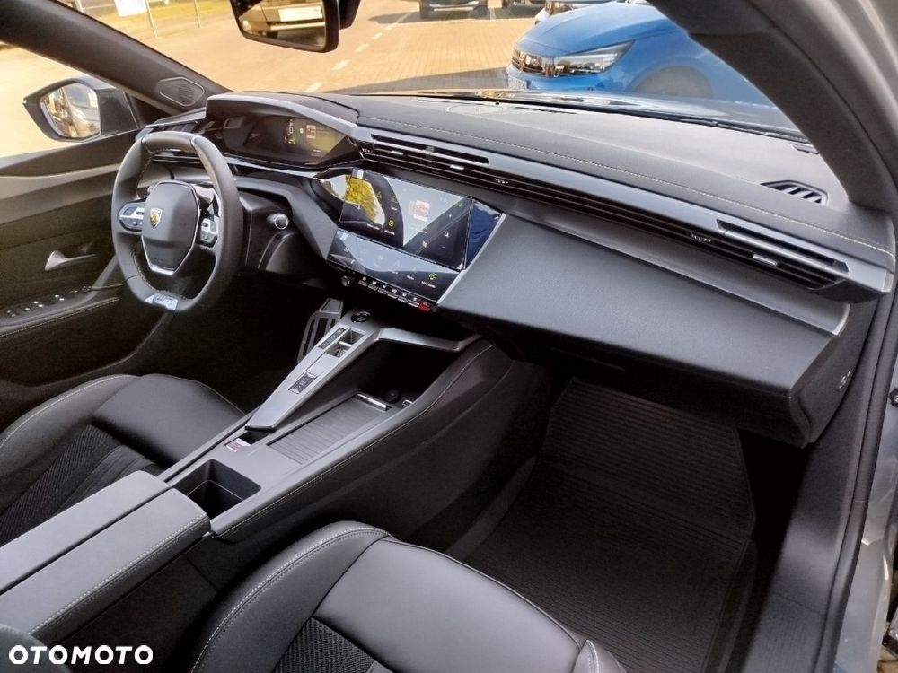 Peugeot 408 - 19