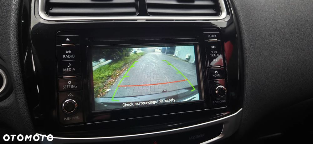 Mitsubishi ASX 2.2 DI-D 4WD Automatik Top - 26