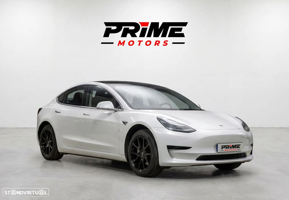 Tesla Model 3 Standard Range Plus RWD - 2