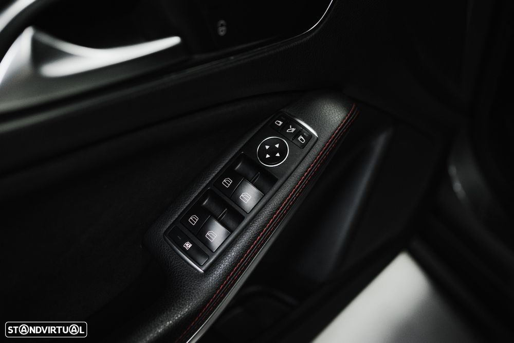 Mercedes-Benz A 180 CDI BE Edition AMG Line - 17