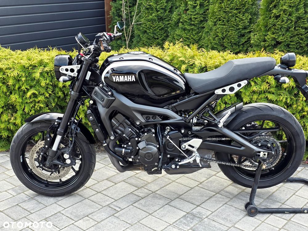 Yamaha XSR - 26