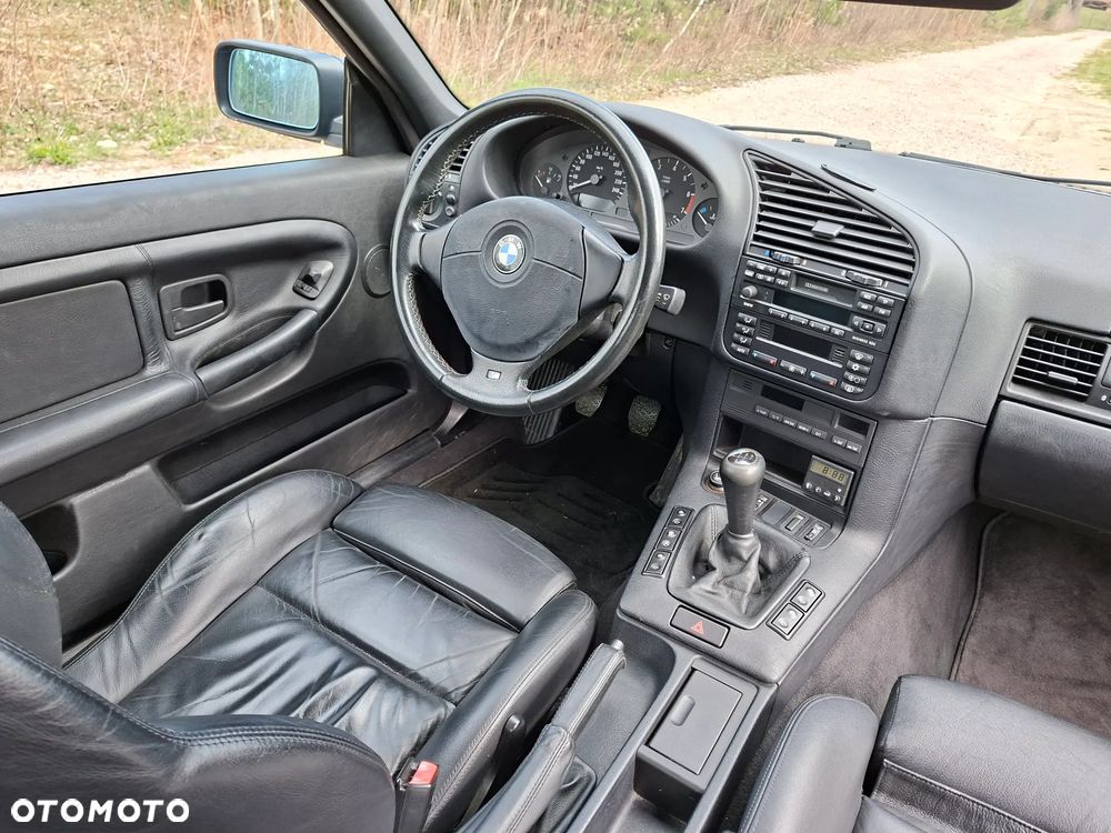 BMW Seria 3 - 16