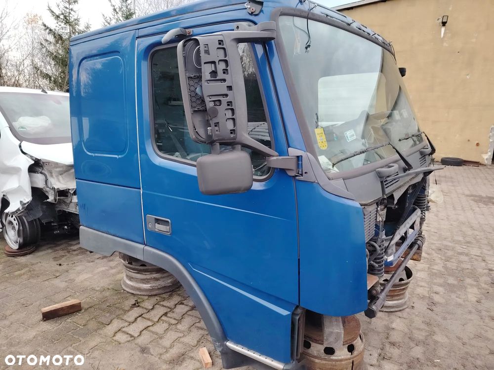 kabina volvo fm silnik skrzynia most 2007r części - 3