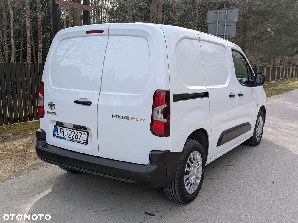 Toyota PROACE CITY - 8