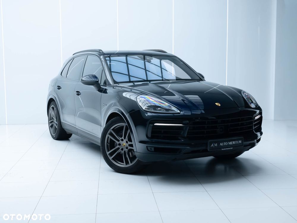 Porsche Cayenne - 4