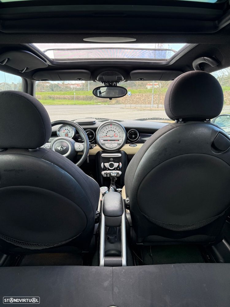 MINI 3 Portas Cooper D - 36