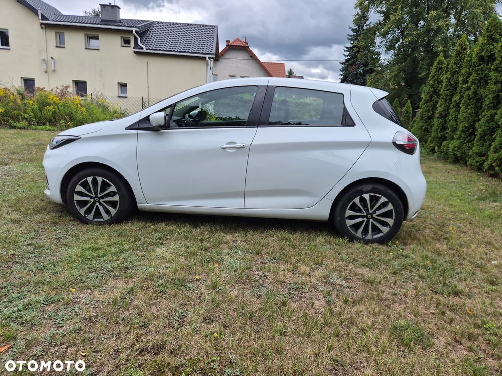 Renault Zoe - 11
