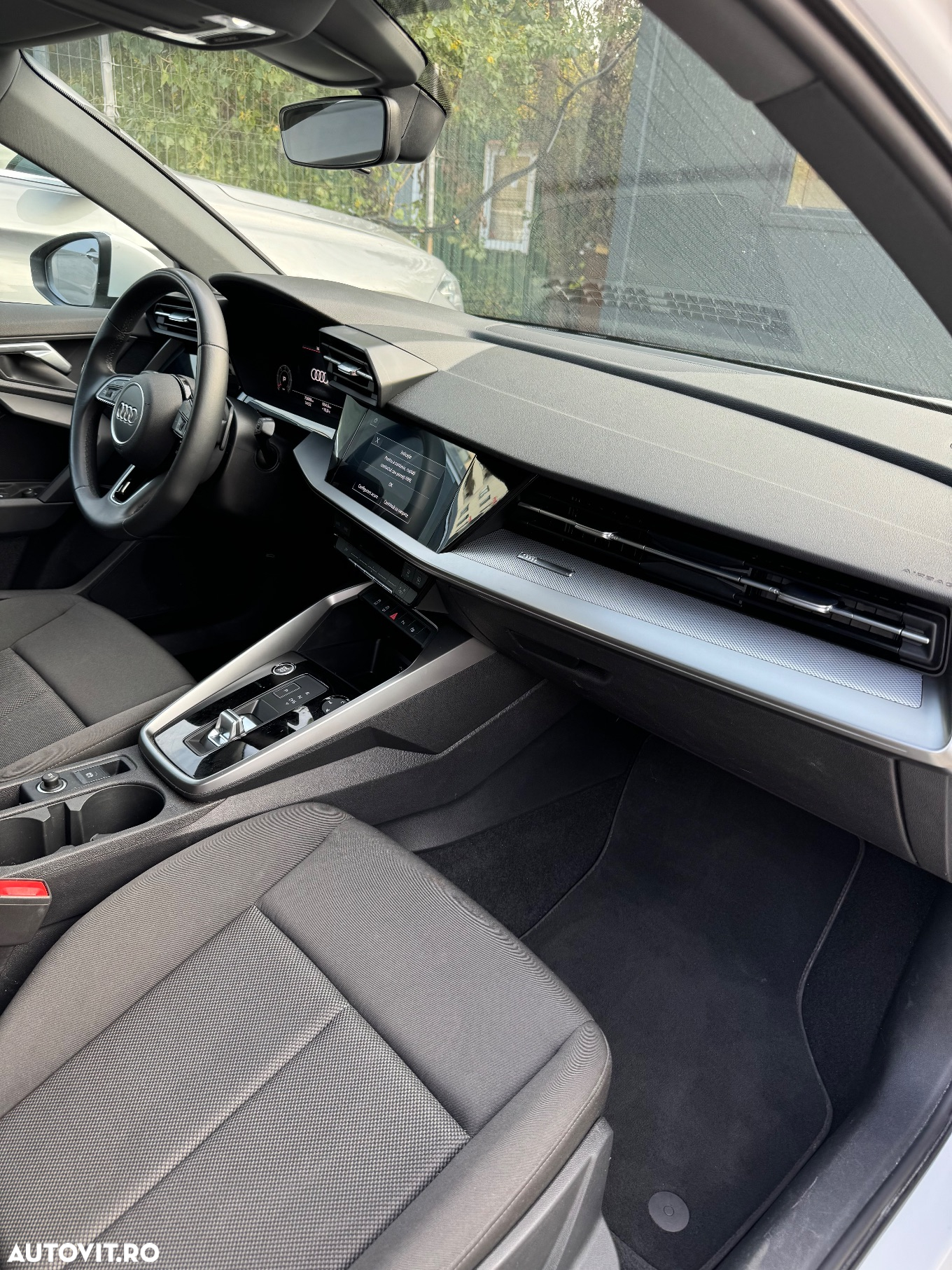 Audi A3 2.0 30 TDI S tronic Advanced - 22