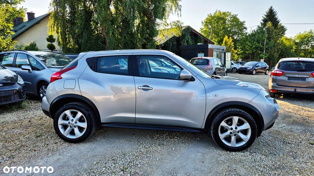 Nissan Juke 1.6 Visia - 10