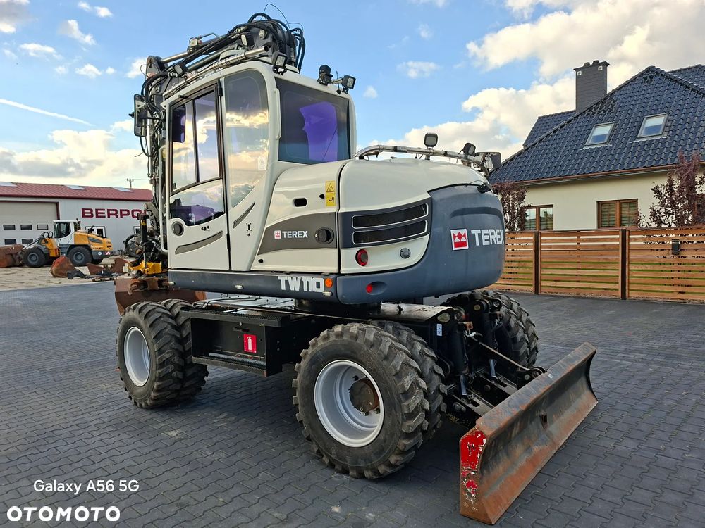 Terex TW110 ROTOTILT ze szczypcami - 10