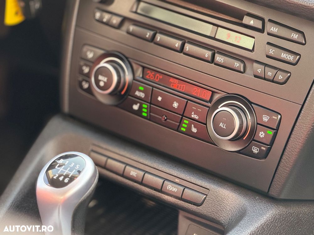 BMW X1 sDrive20d - 6