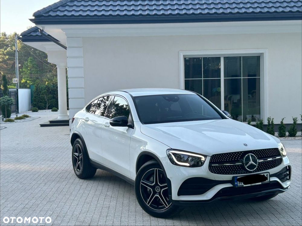Mercedes-Benz GLC 300 4Matic 9G-TRONIC AMG Line Plus - 2
