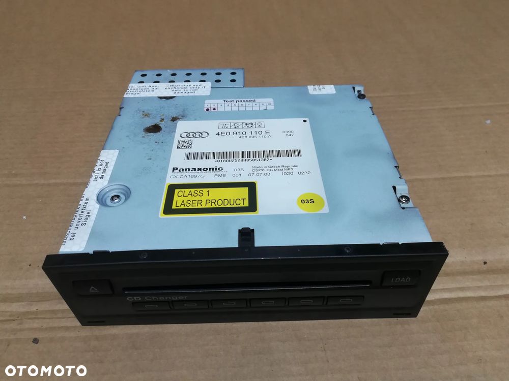 AUDI A8 D3 ZMIENIARKA CD A6 C6 4E0910110E 4E0035110A