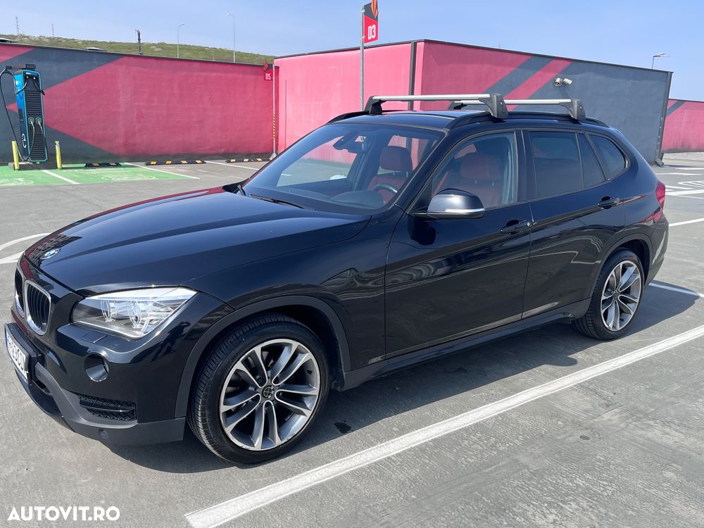 BMW X1 xDrive20d Sport Line - 1